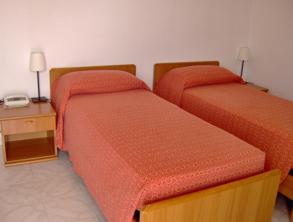 Hotel Svizzero 桑吉内托 客房 照片