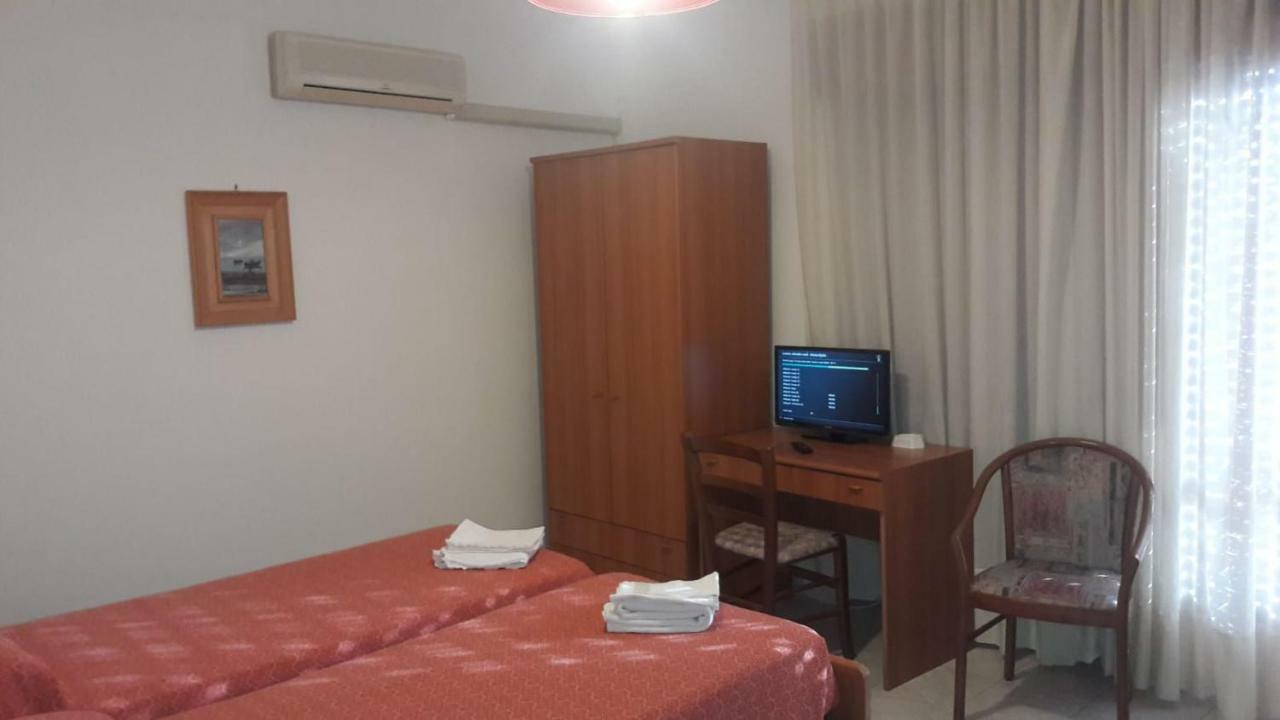 Hotel Svizzero 桑吉内托 外观 照片